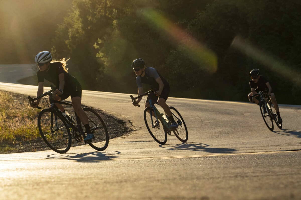 Calculer le temps de vélo nécessaire pour brûler 1 kg une approche scientifique