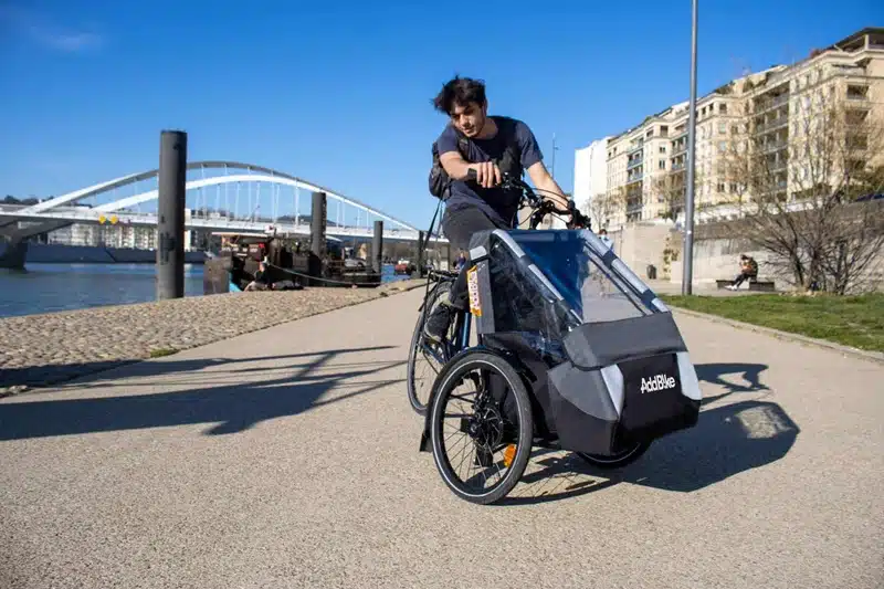 Cariole pour vélo transportez vos enfants ou charges avec facilité